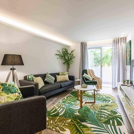 Downtown Albufeira 3-Bedroom Luxury Apartment ภายนอก รูปภาพ