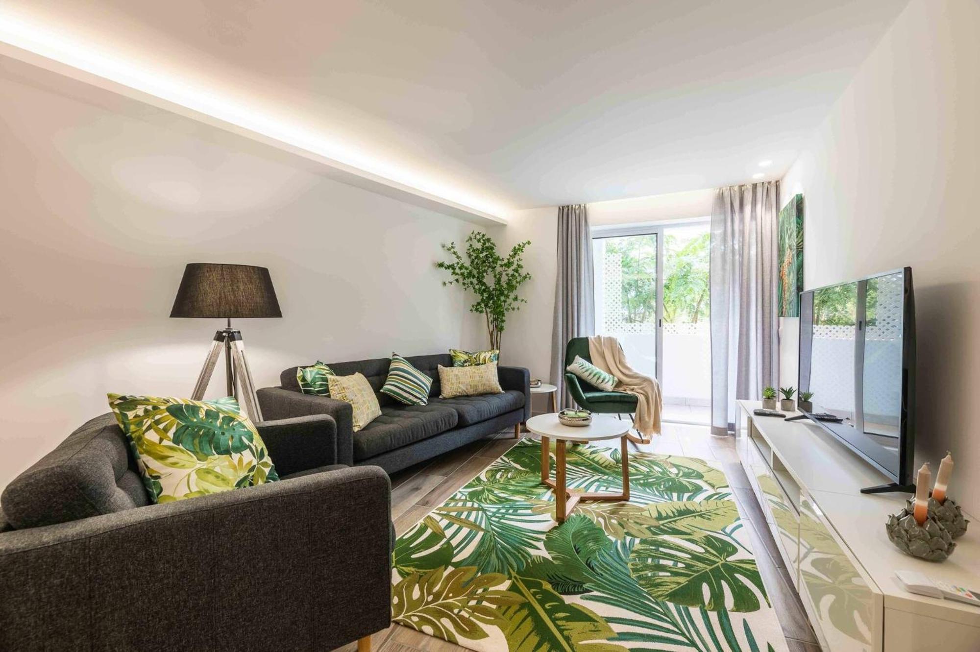 Downtown Albufeira 3-Bedroom Luxury Apartment ภายนอก รูปภาพ